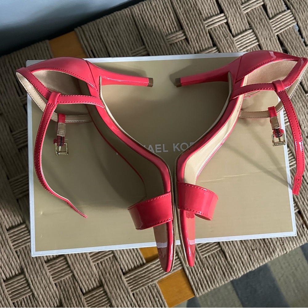 Michael Kors Coral/red/pink Stiletto Heels with Ankle Strap - Picture 4 of 6